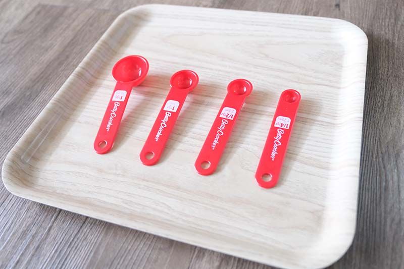 
Sorting Cutlery by Size